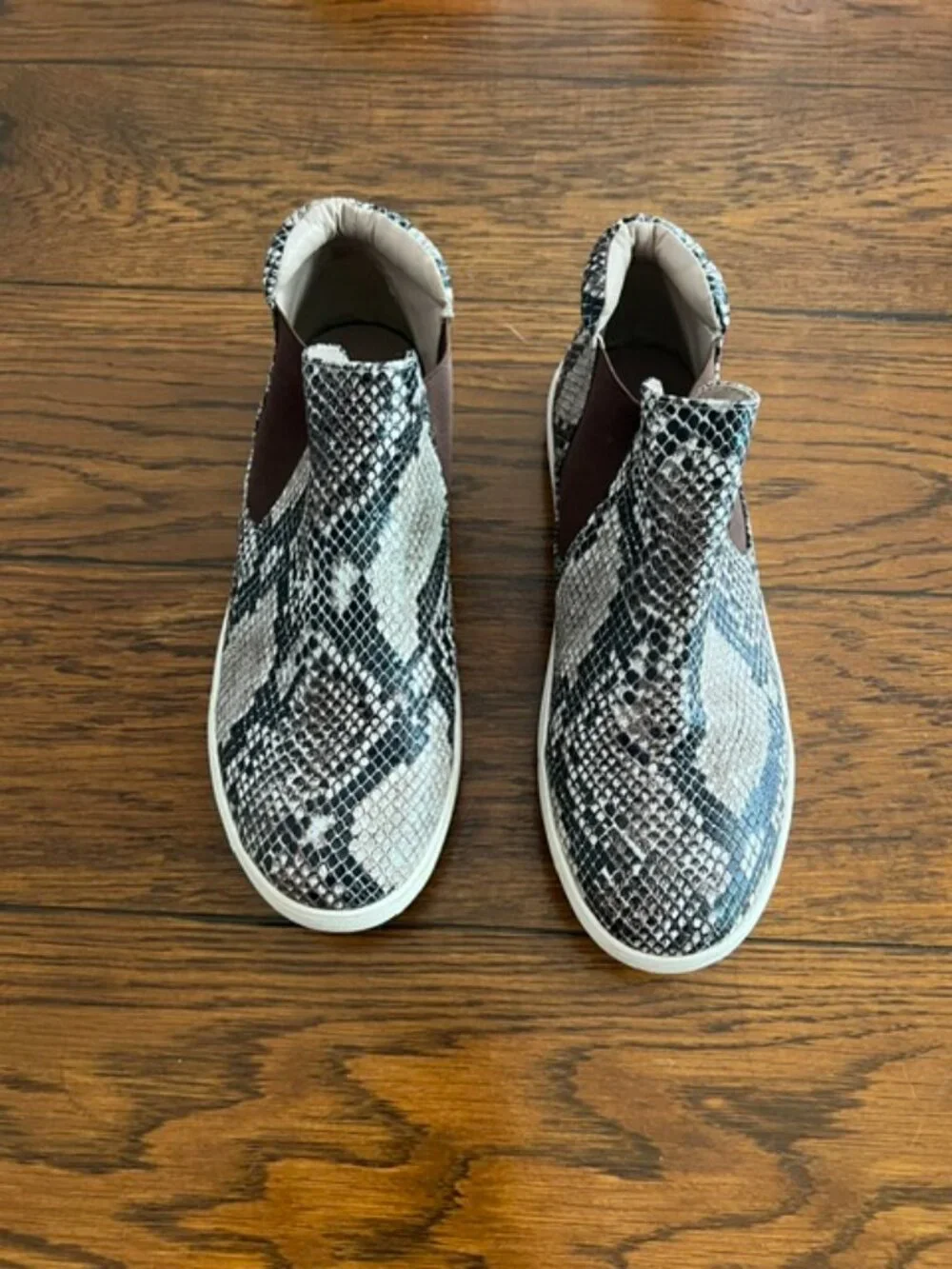 Women's Slip-On Sneakers, Harlan, Snake-Print, Size 10, Brown/Cream, Ex Cond!